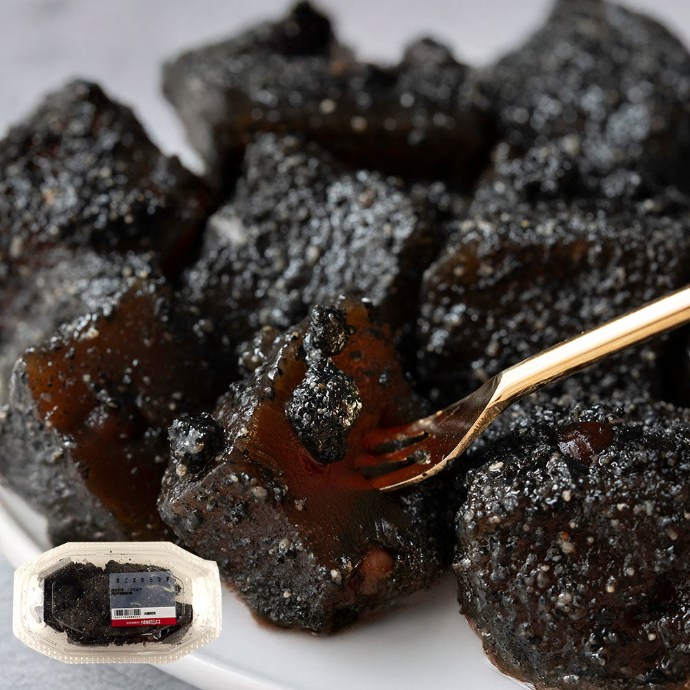 黒ごまわらび餅 | D+2 / 消費期限：発送日より3日間 – 成城石井.com
