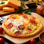 成城石井自家製 本場イギリスホワイトチェダー12ケ月熟成入り5種チーズのピザ 1枚 | D+2